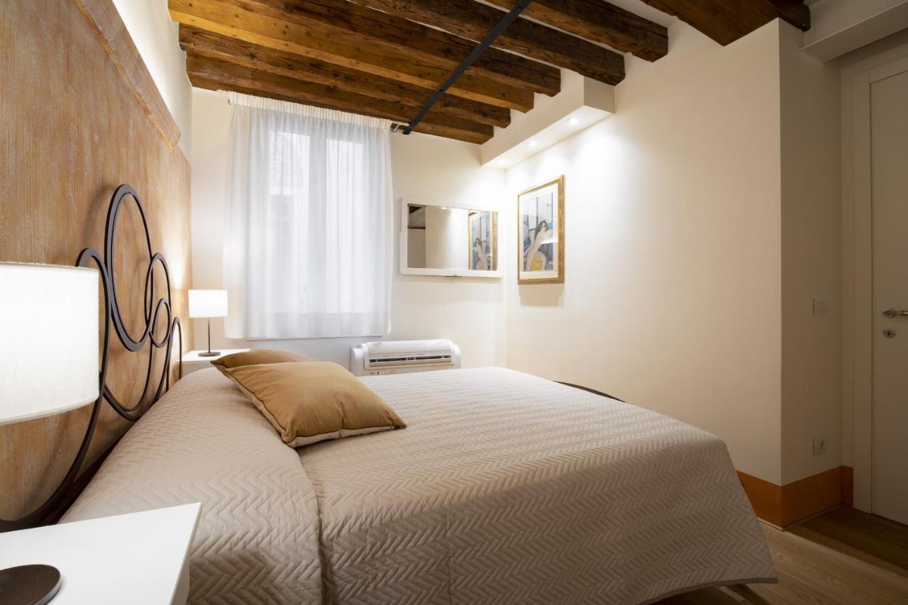 Rialto Sant'Aponal Prestige By Wonderful Italy Apartment Venice Exterior photo
