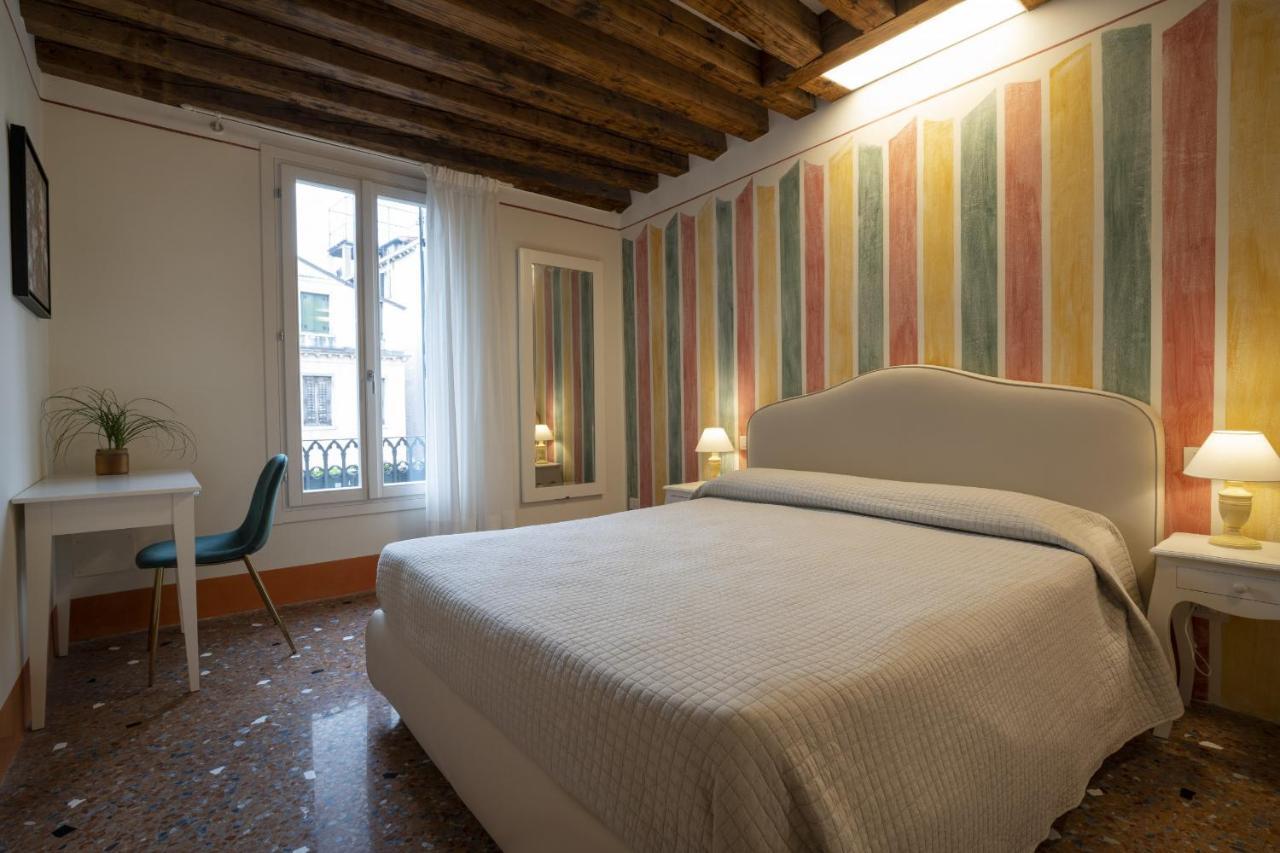 Rialto Sant'Aponal Prestige By Wonderful Italy Apartment Venice Exterior photo