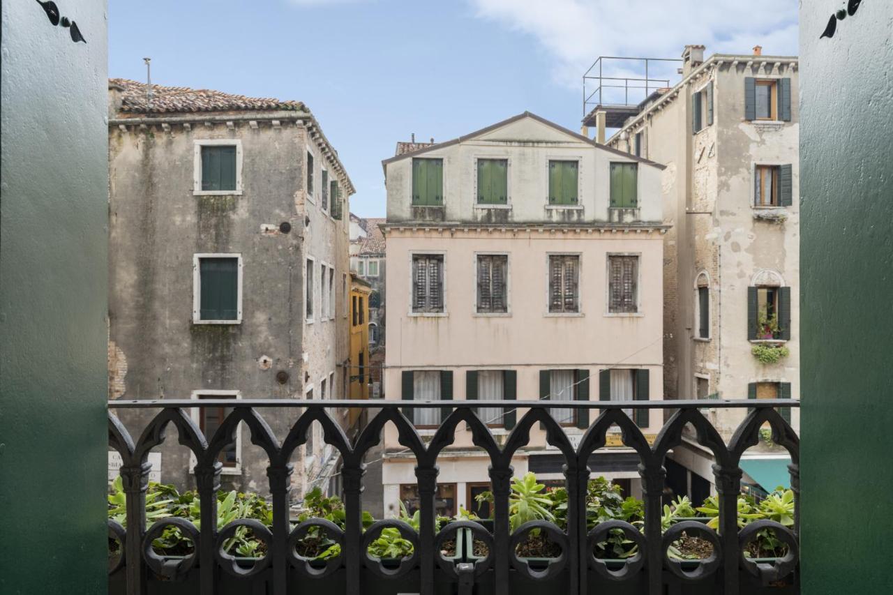 Rialto Sant'Aponal Prestige By Wonderful Italy Apartment Venice Exterior photo