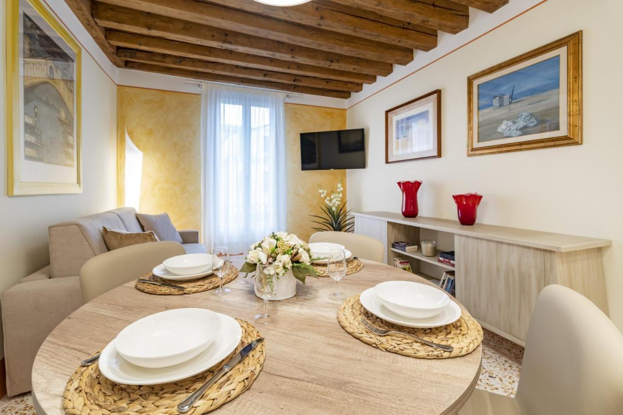 Rialto Sant'Aponal Prestige By Wonderful Italy Apartment Venice Exterior photo