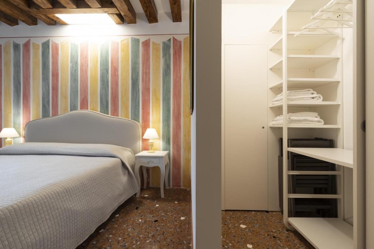 Rialto Sant'Aponal Prestige By Wonderful Italy Apartment Venice Exterior photo
